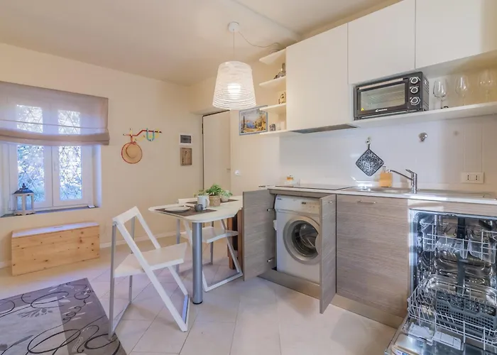 Lägenhet La Casa Di Cora Perledo